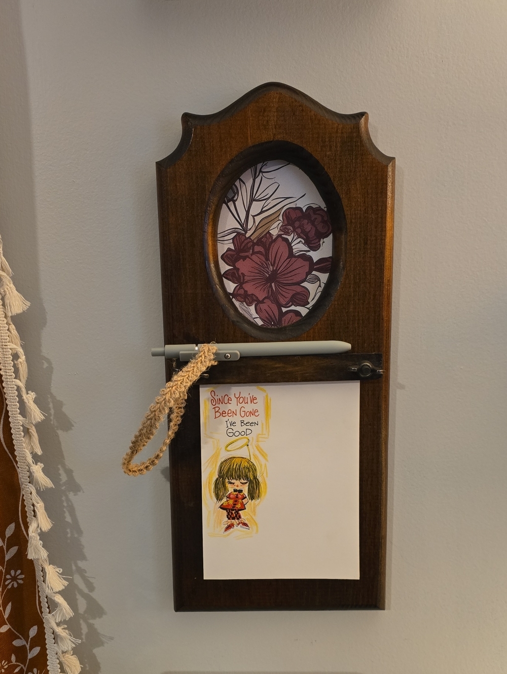 Wooden Message Board with Magenta Floral Accent - Unbranded